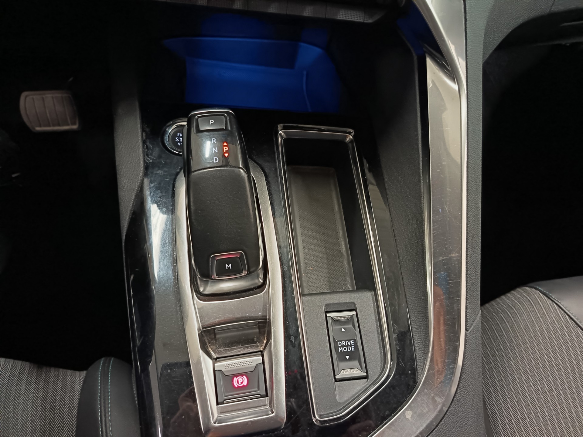 PEUGEOT 3008 2022