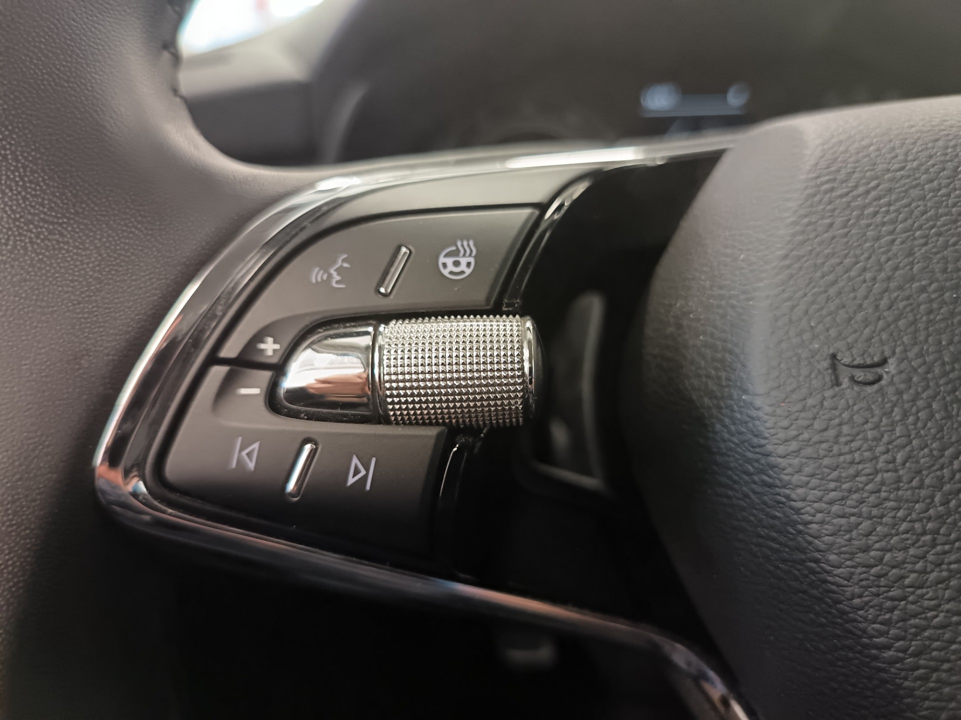 SKODA Kamiq 2021