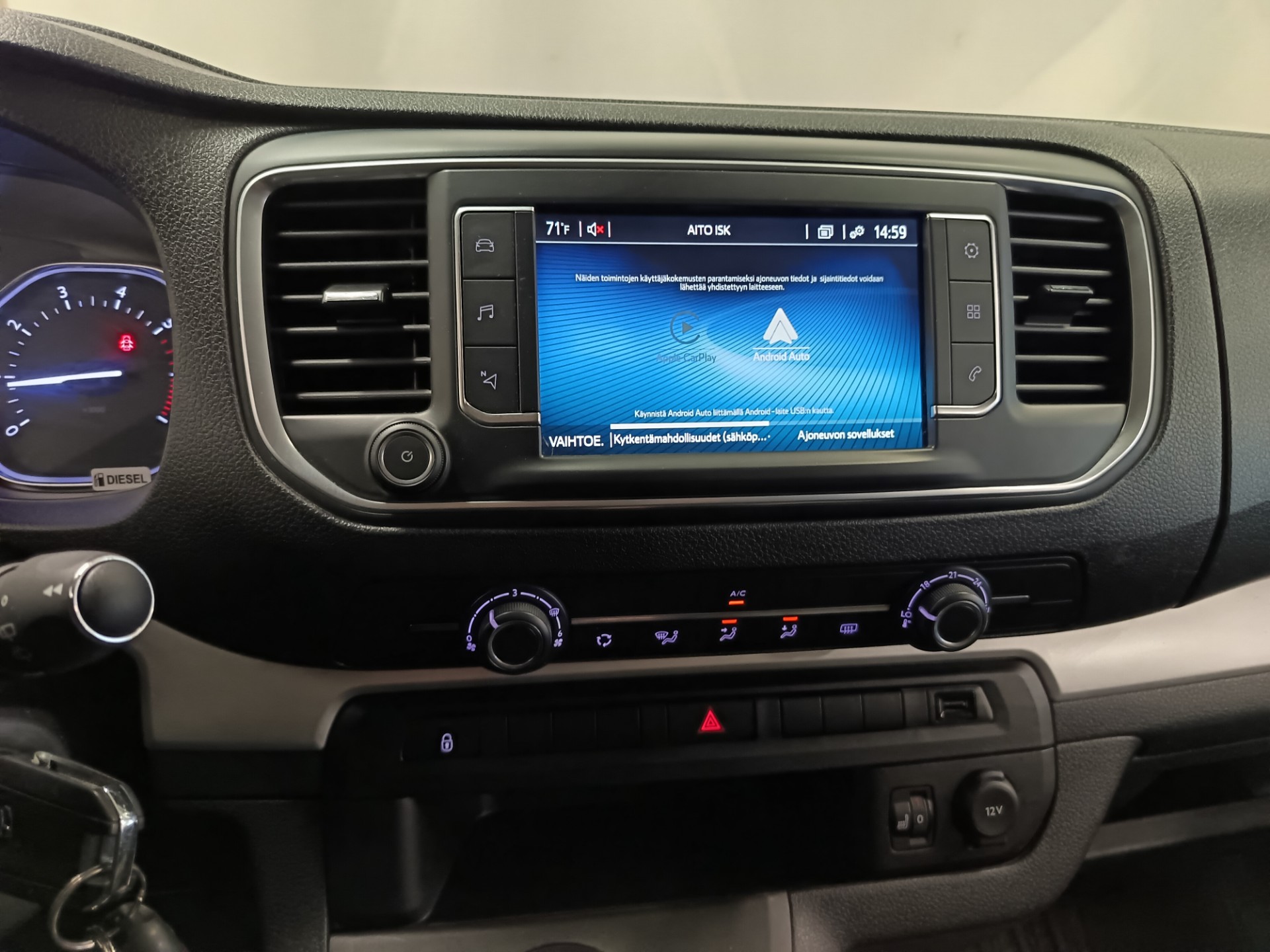 Toyota Proace Verso 2024