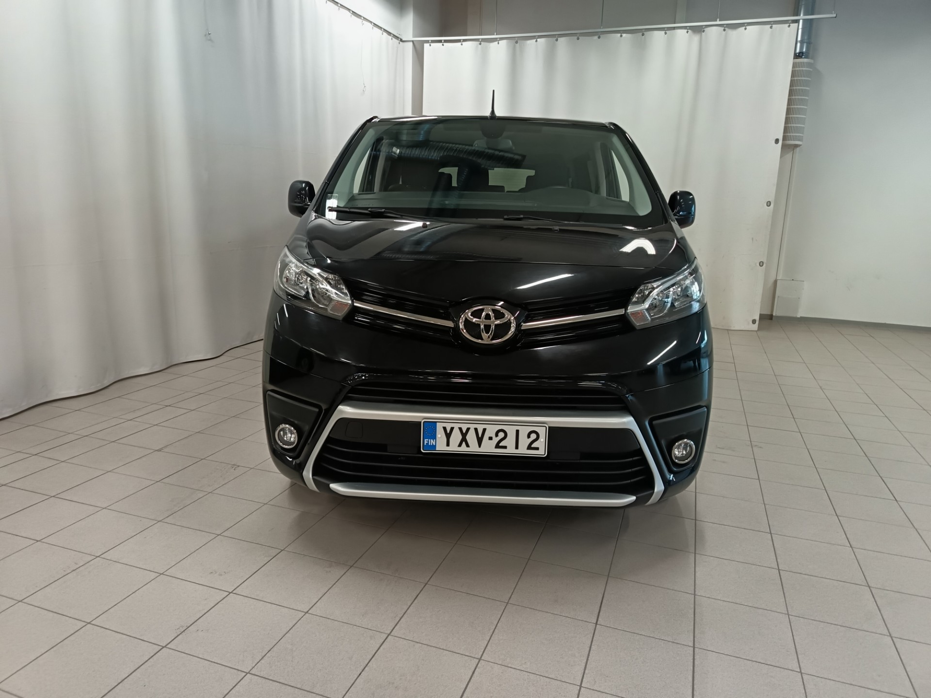 Toyota Proace Verso 2024