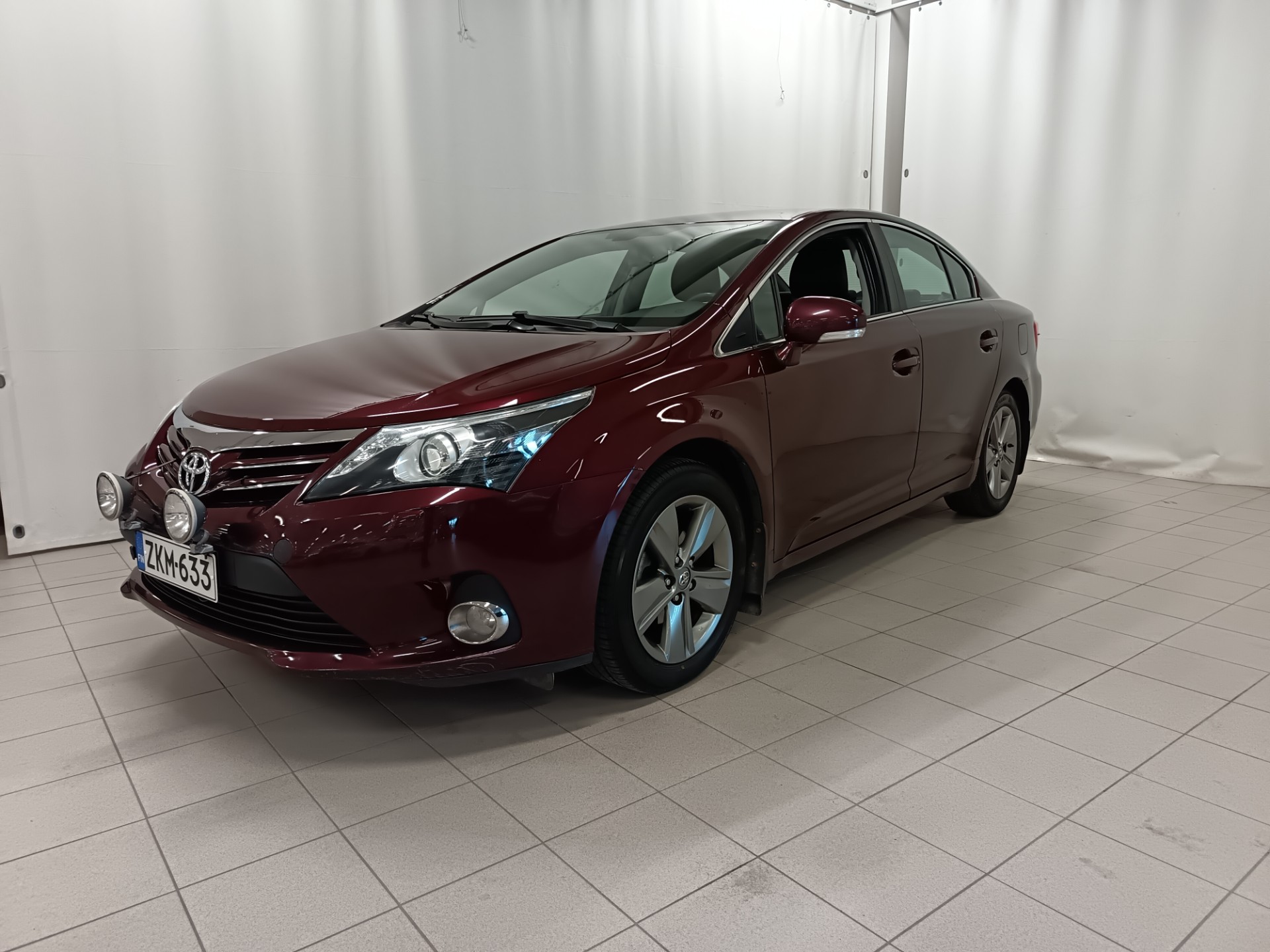 TOYOTA Avensis 1