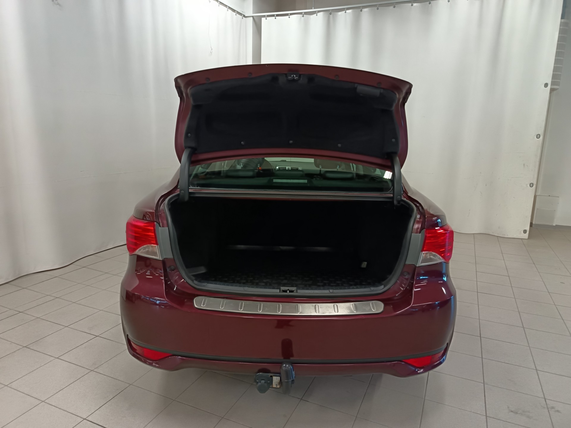 TOYOTA Avensis 19