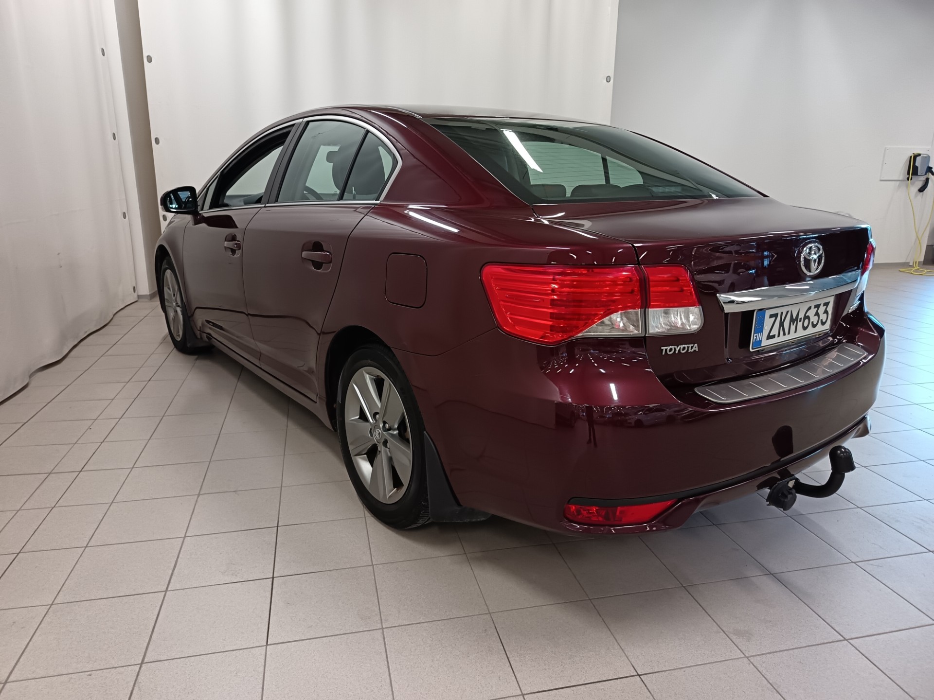 TOYOTA Avensis 8