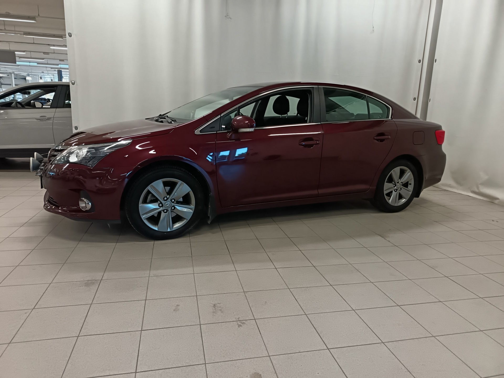 TOYOTA Avensis 9
