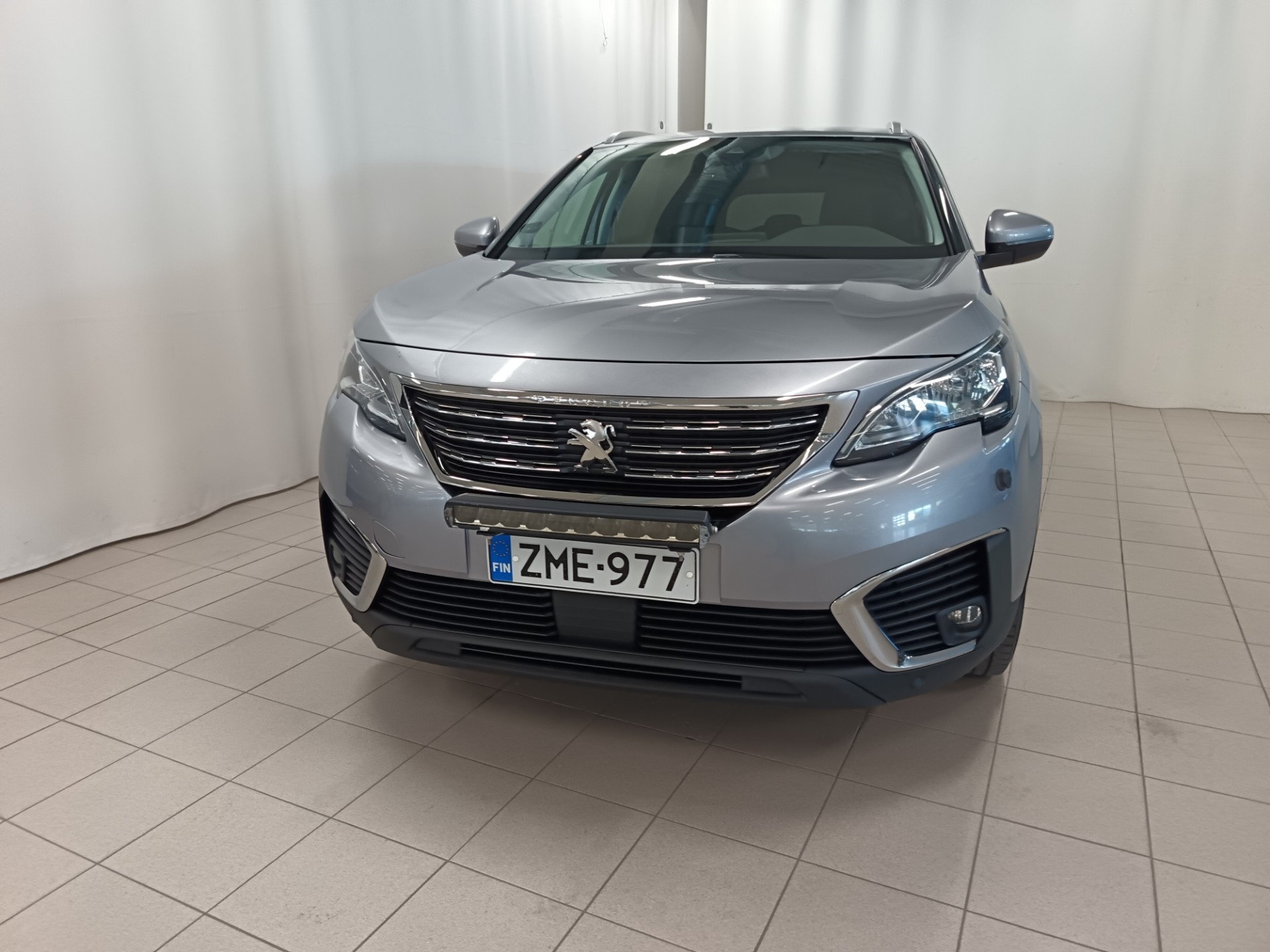 PEUGEOT 5008 2019