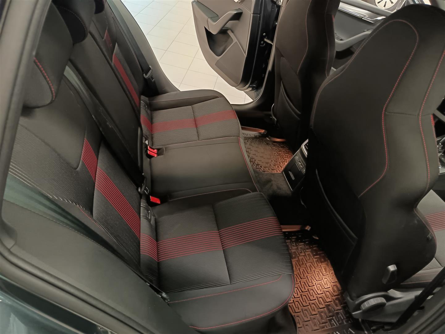 SKODA Octavia 2020
