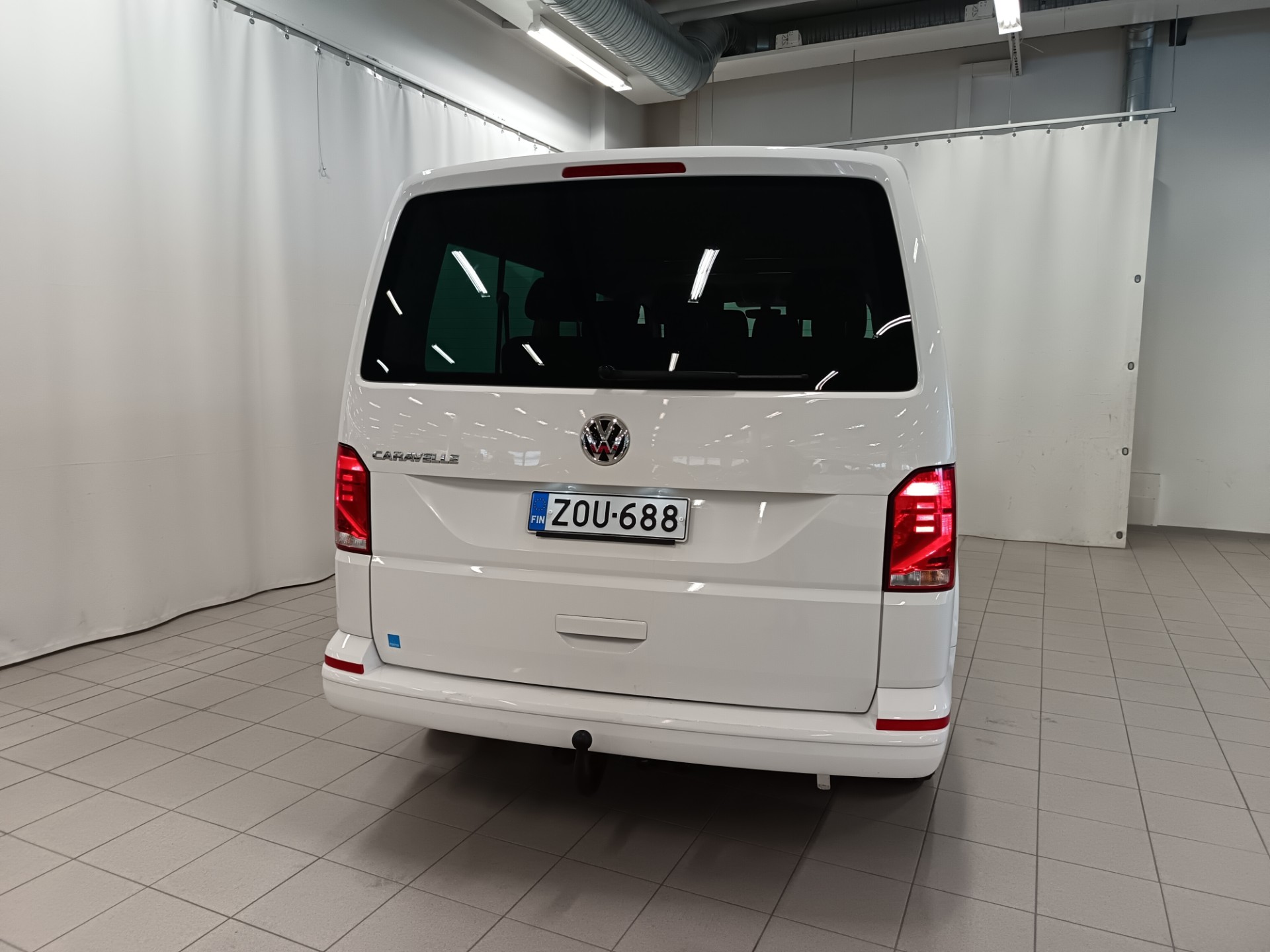 Volkswagen Caravelle 2023