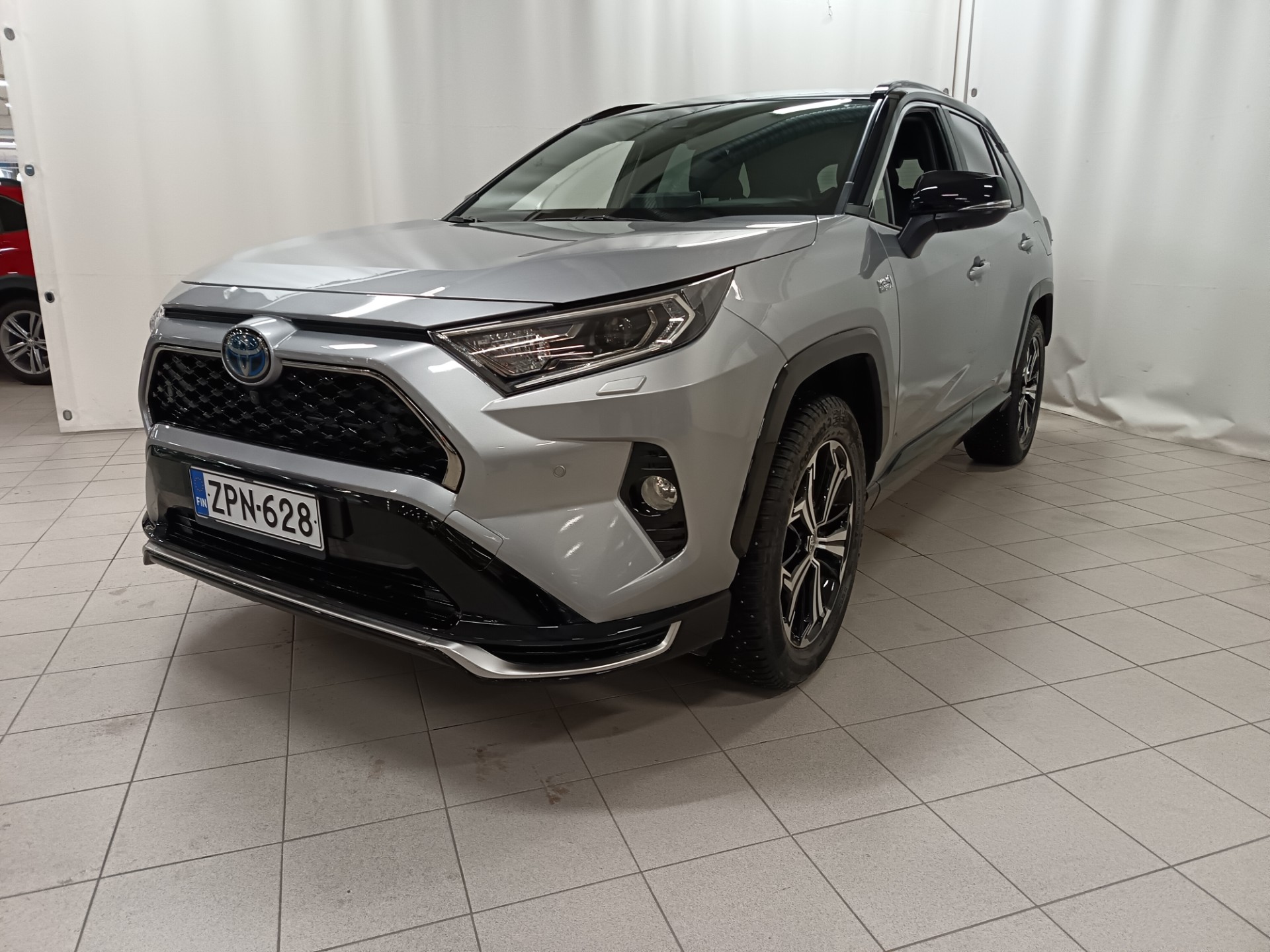 Toyota RAV4 Plug-in 2021