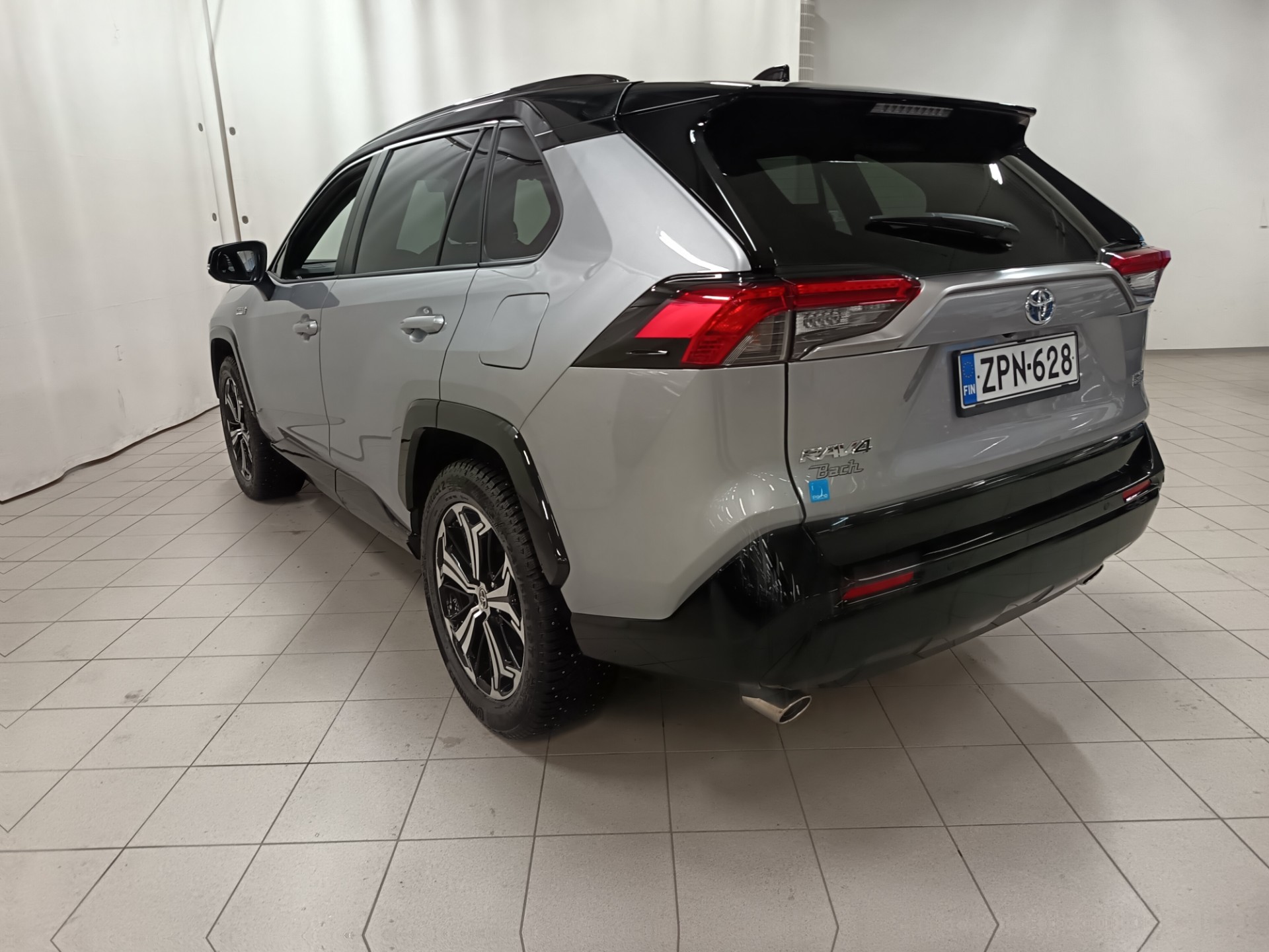 Toyota RAV4 Plug-in 2021