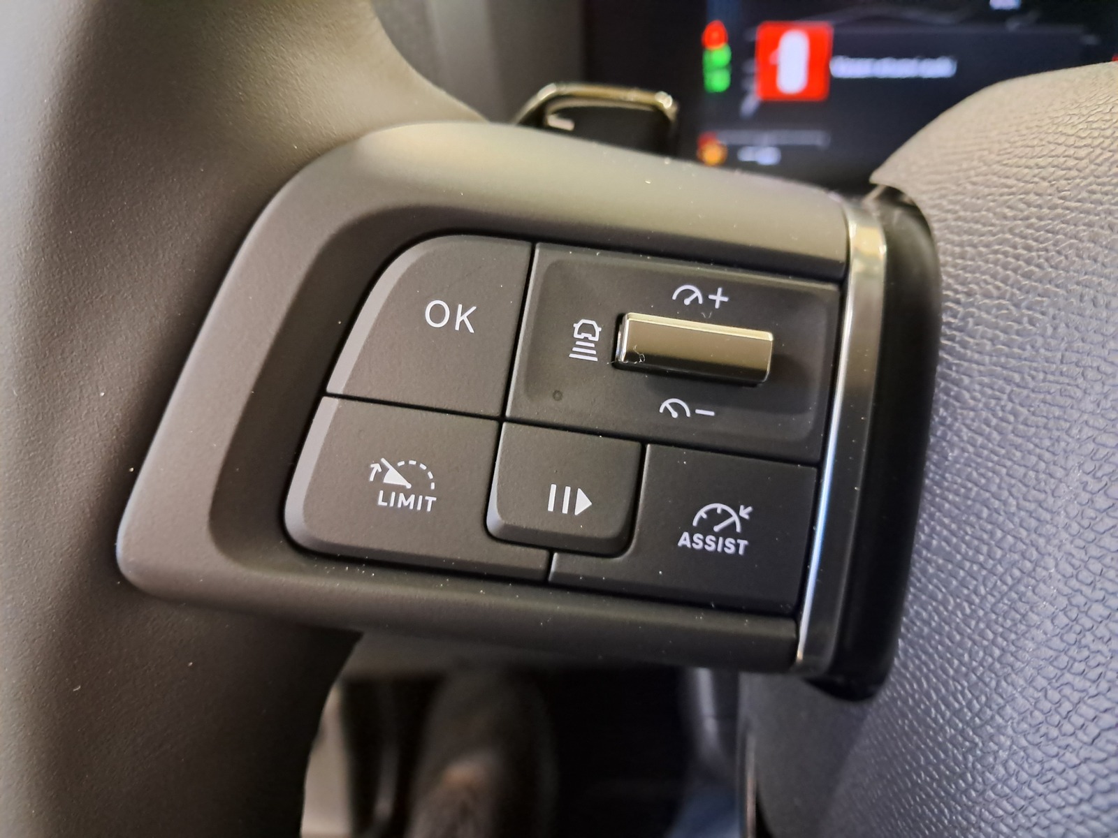 Citroen C4 Max Hybrid Automaatti 2025