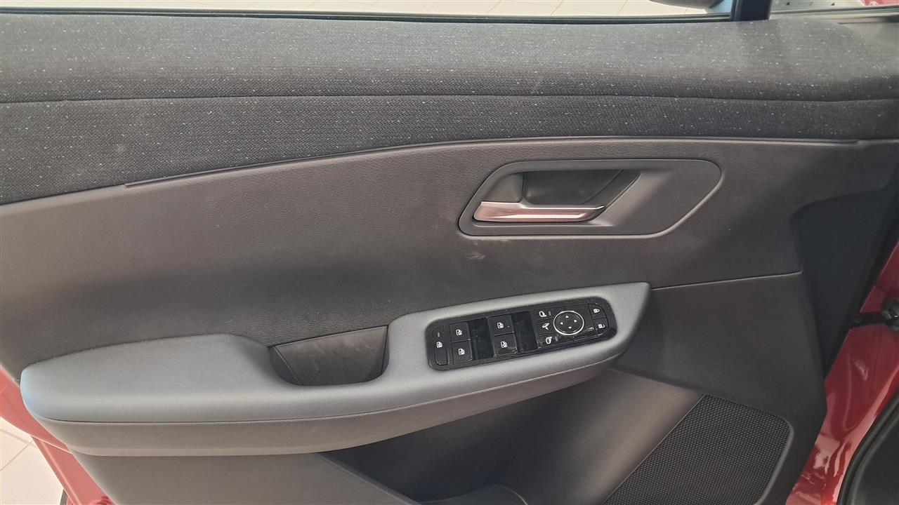 Nissan Leaf 2026