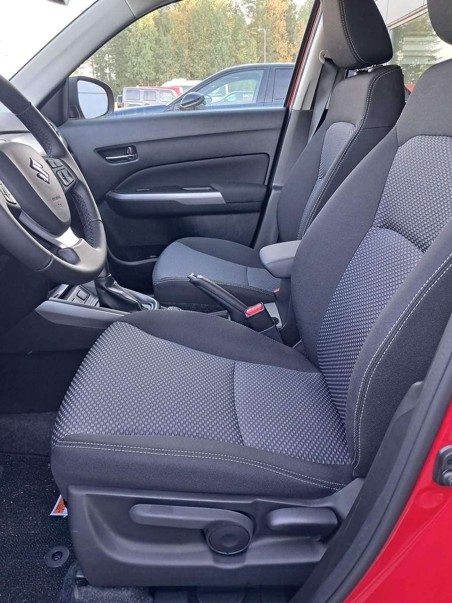 Suzuki Vitara 13