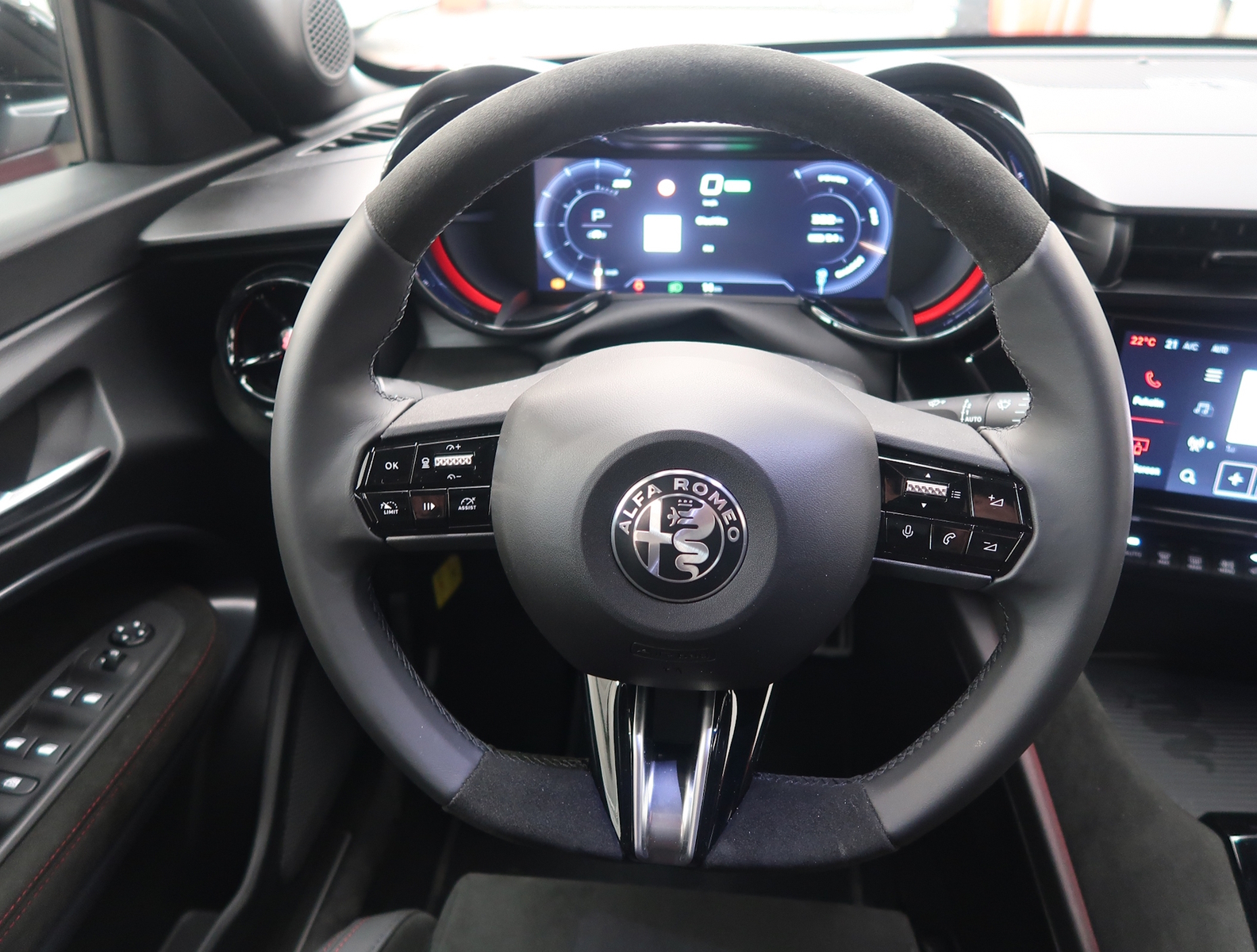 Alfa Romeo Junior 2025