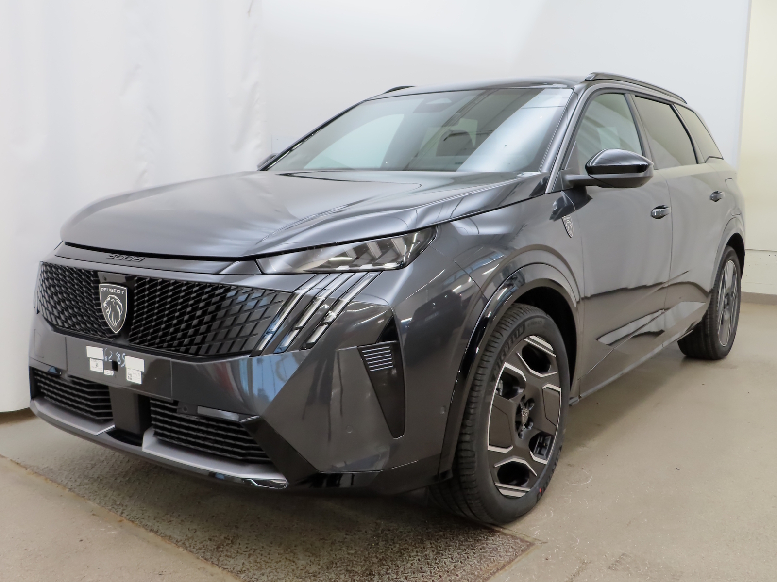 Peugeot E-5008 2026