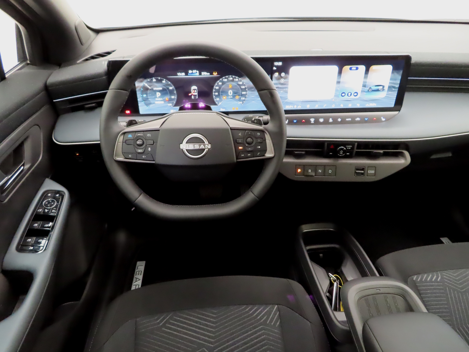 Nissan Leaf 2026