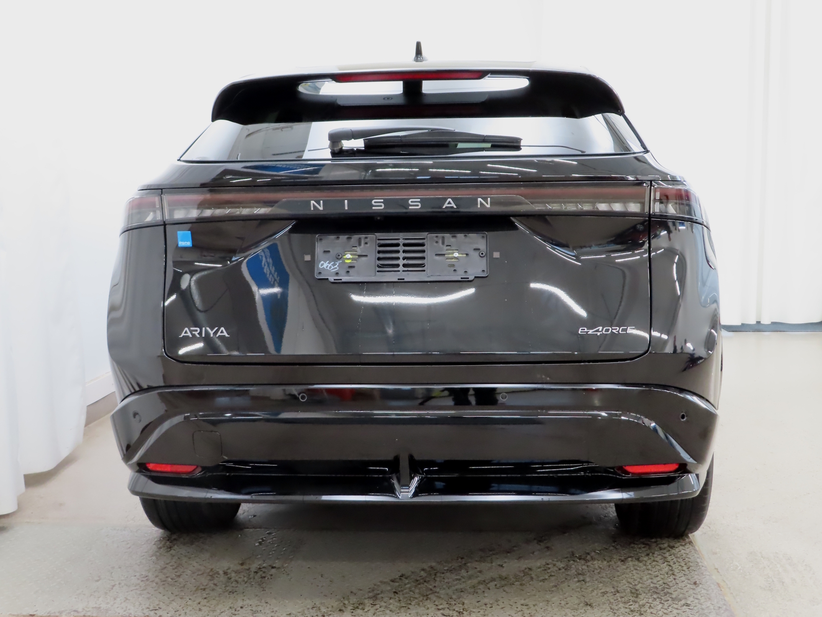 Nissan Ariya 2025