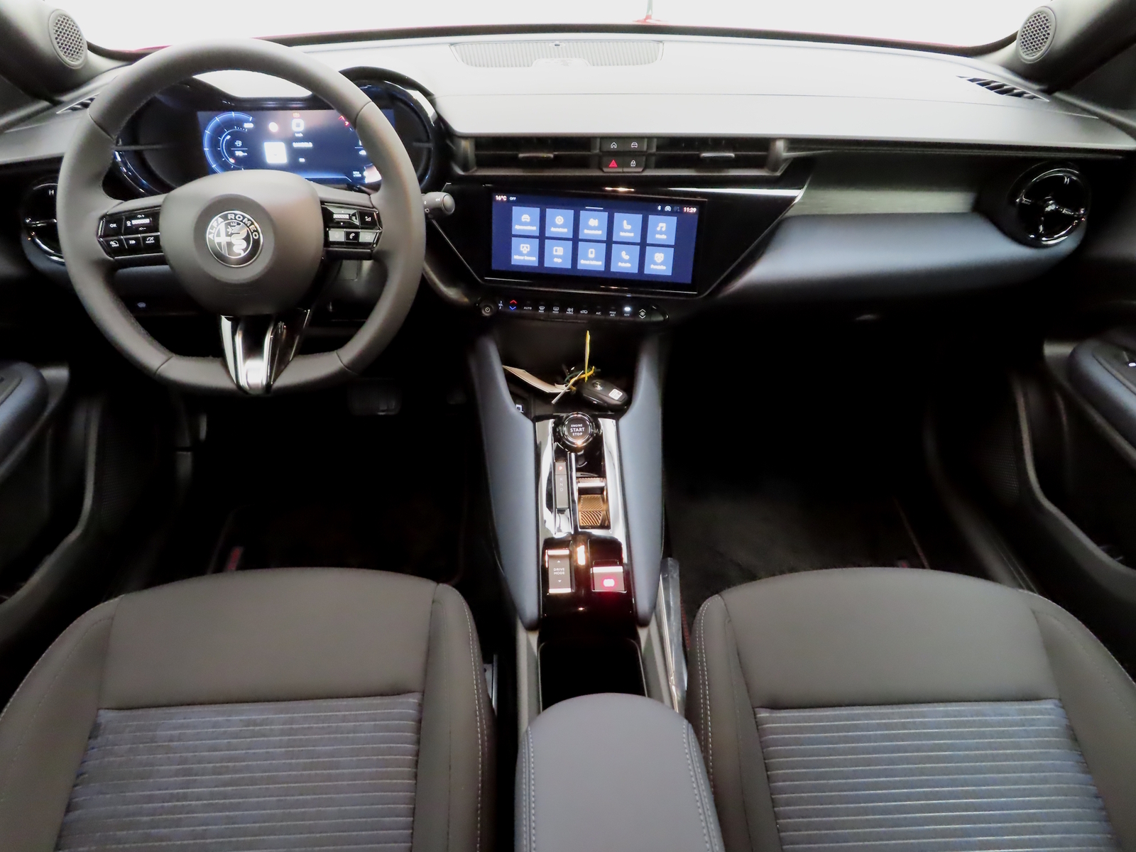 Alfa Romeo Junior 2026