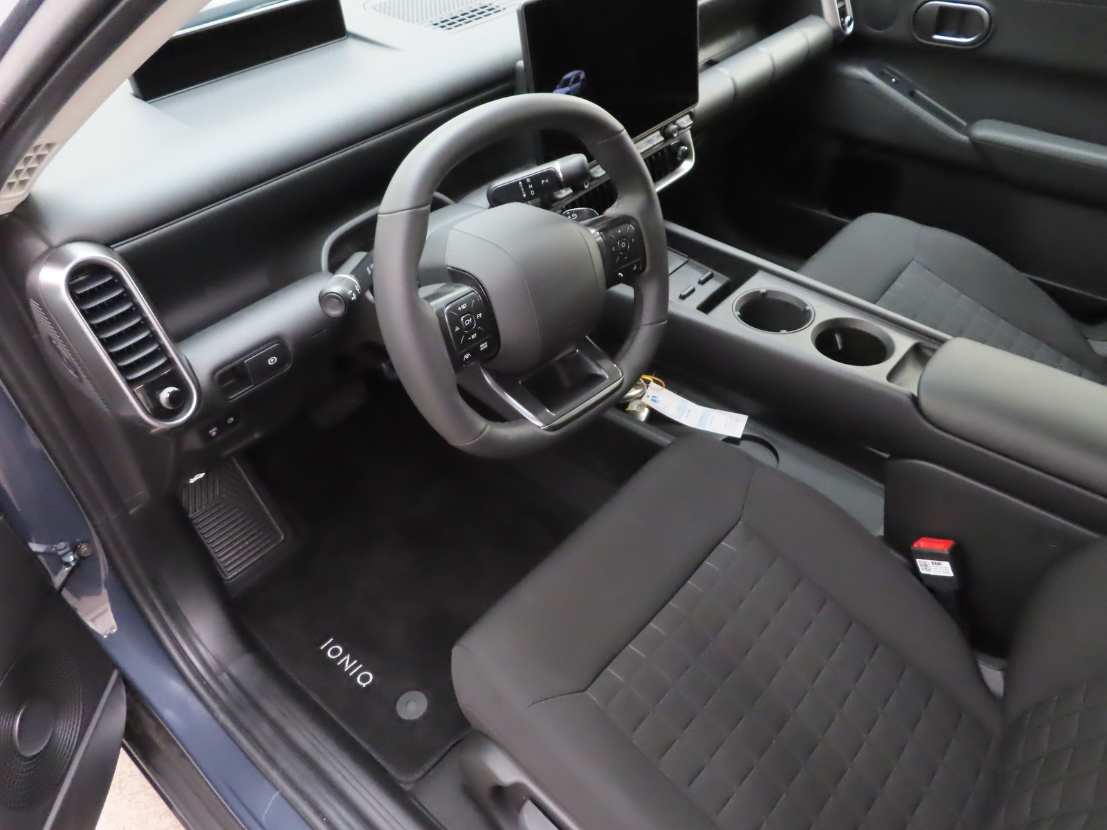 Hyundai IONIQ 3 2026