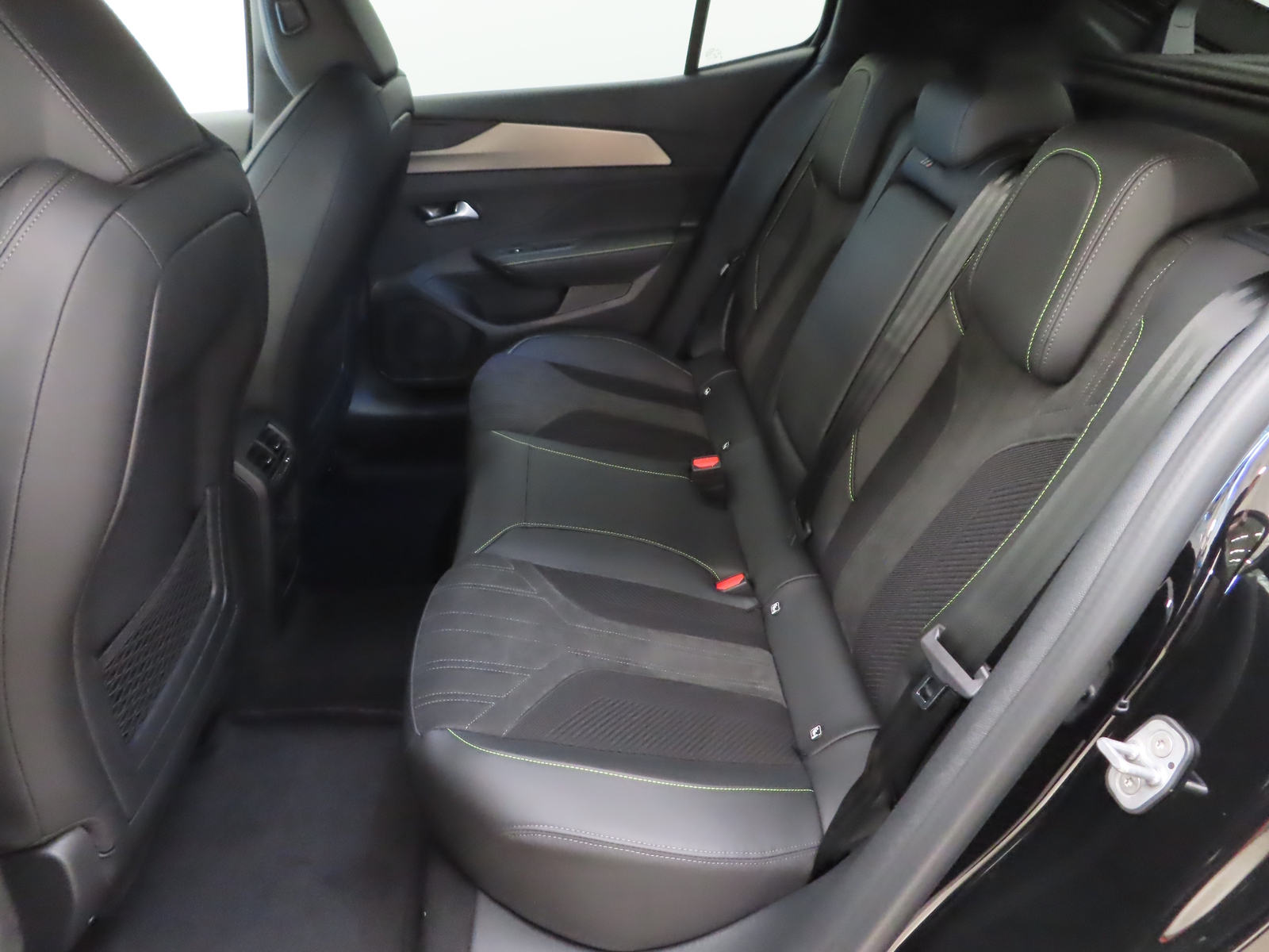 Peugeot 408 2026