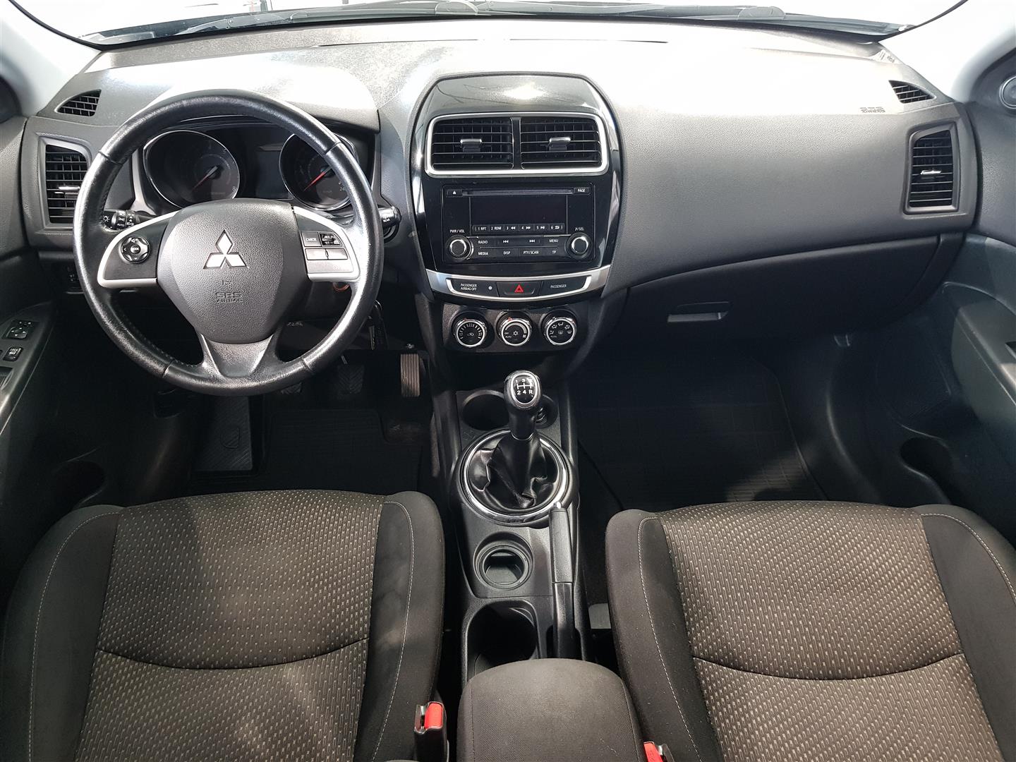 MITSUBISHI ASX 2015