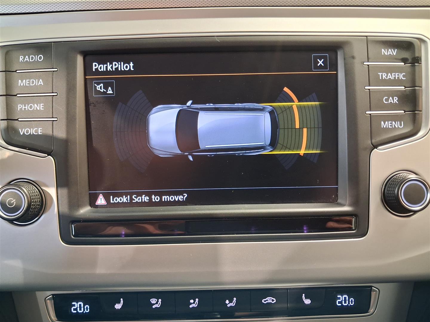 VOLKSWAGEN Passat 2015