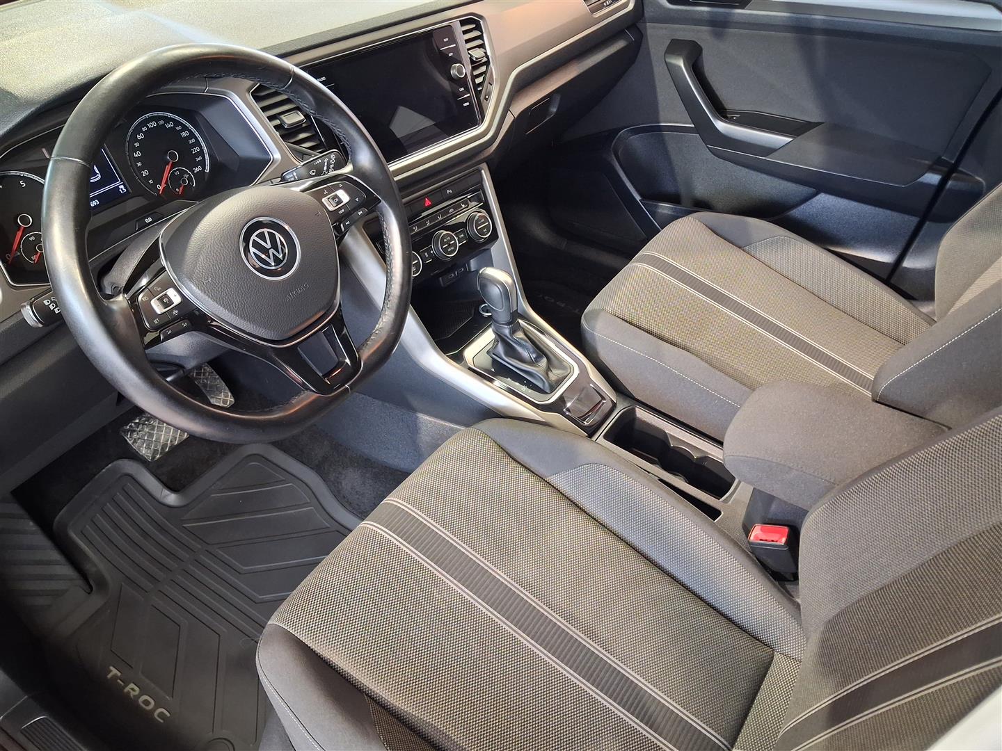 VOLKSWAGEN T-Roc 2022