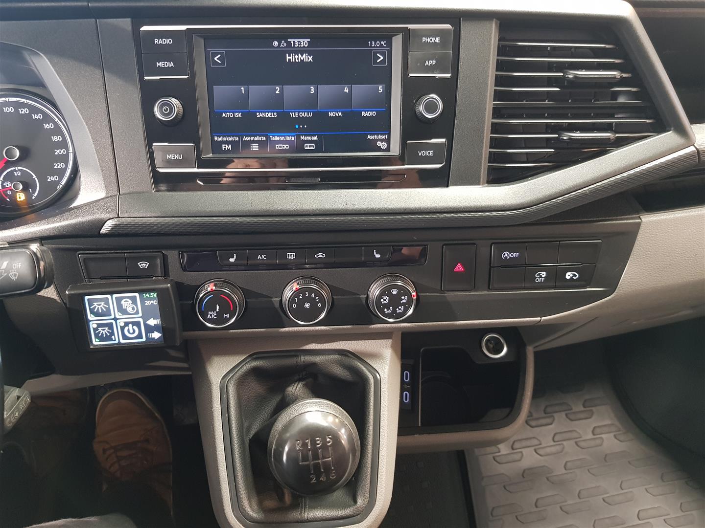 VOLKSWAGEN Transporter 2021