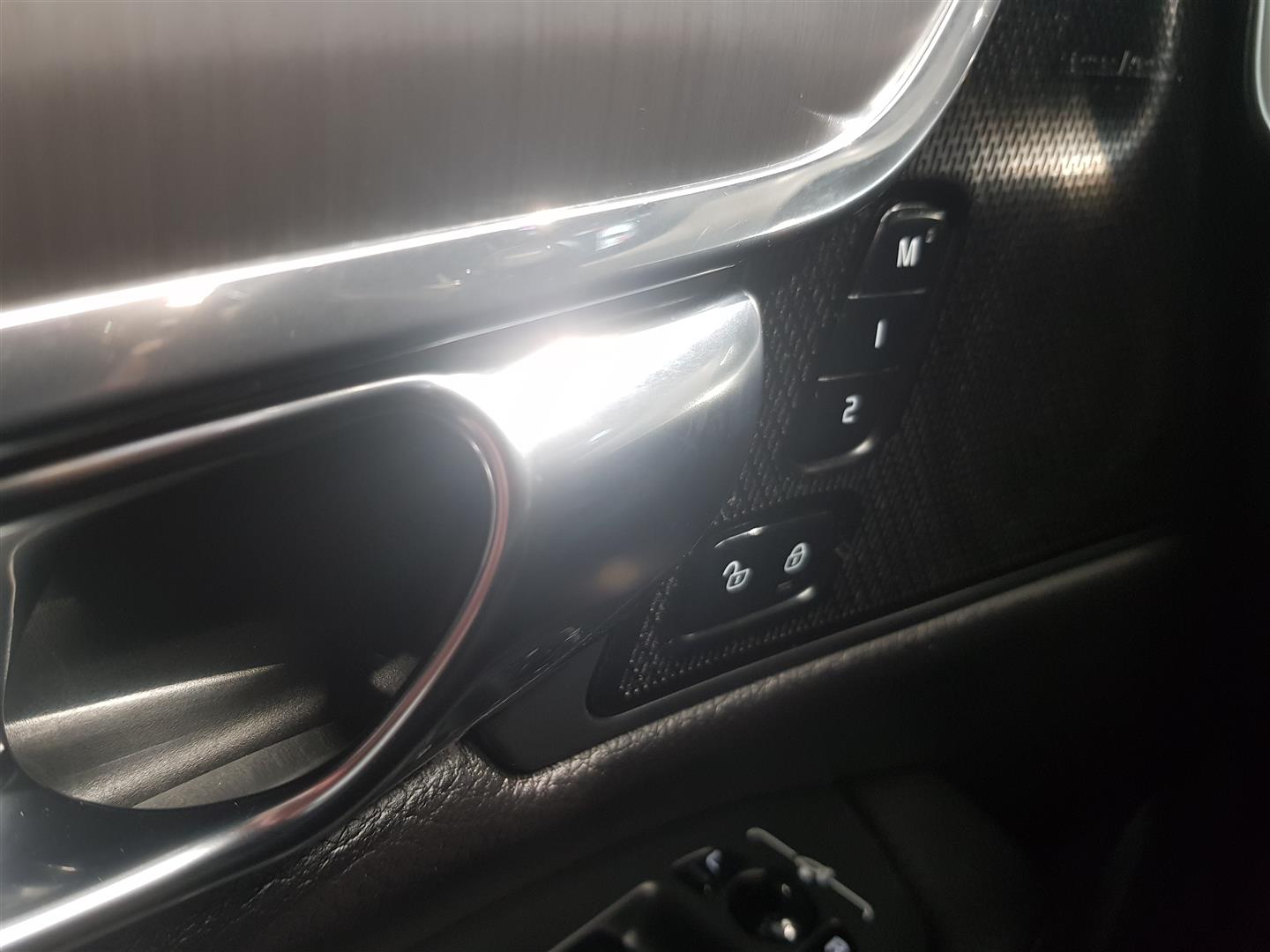 VOLVO S90 2019
