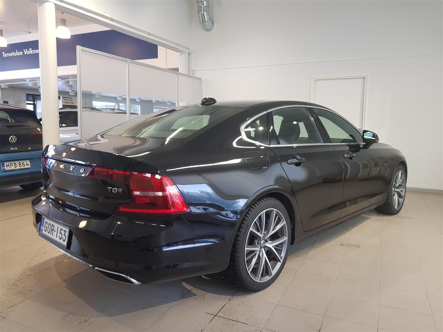VOLVO S90 2019