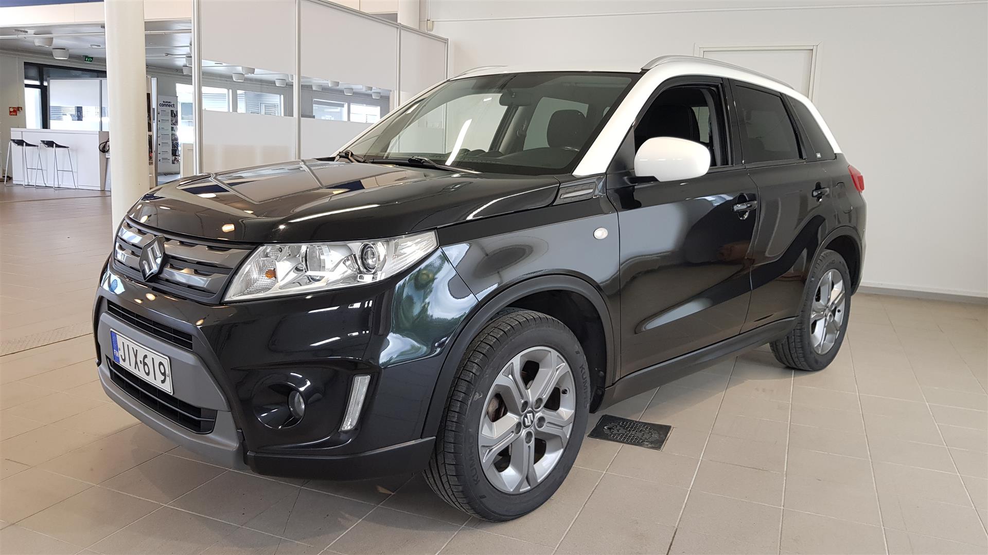 SUZUKI Vitara 2015