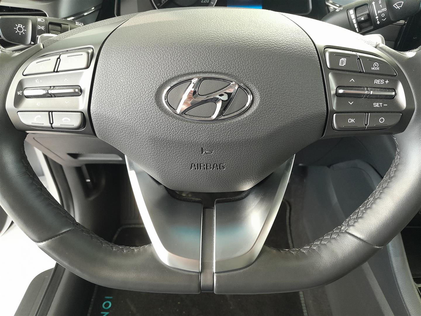 HYUNDAI IONIQ plug-in 2021