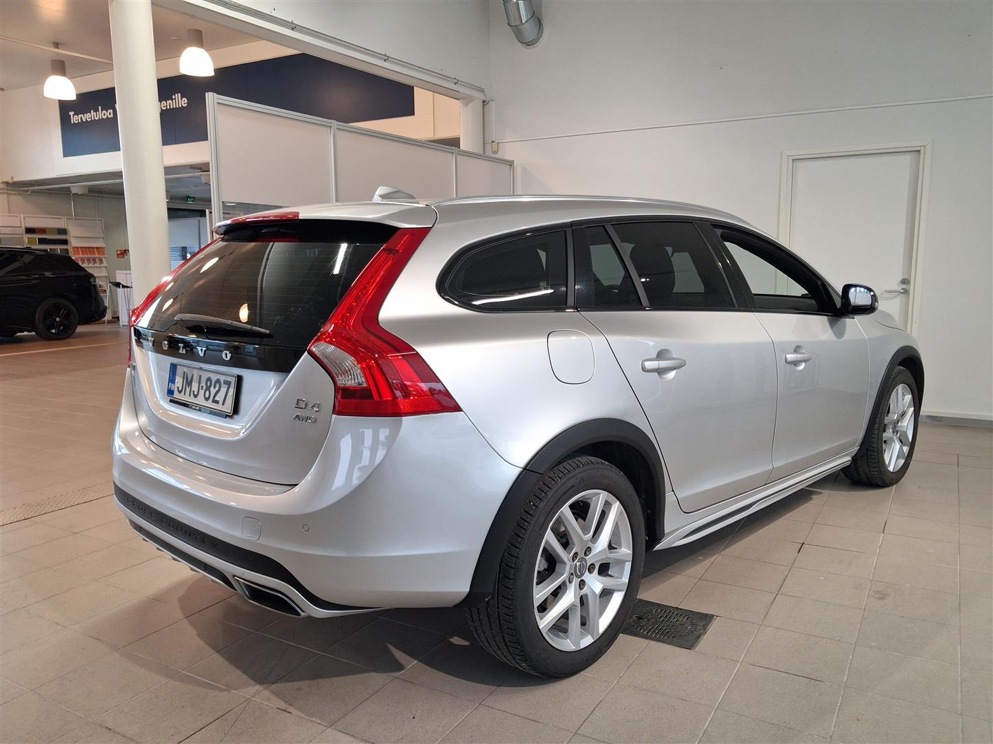 VOLVO V60 Cross Country 2017