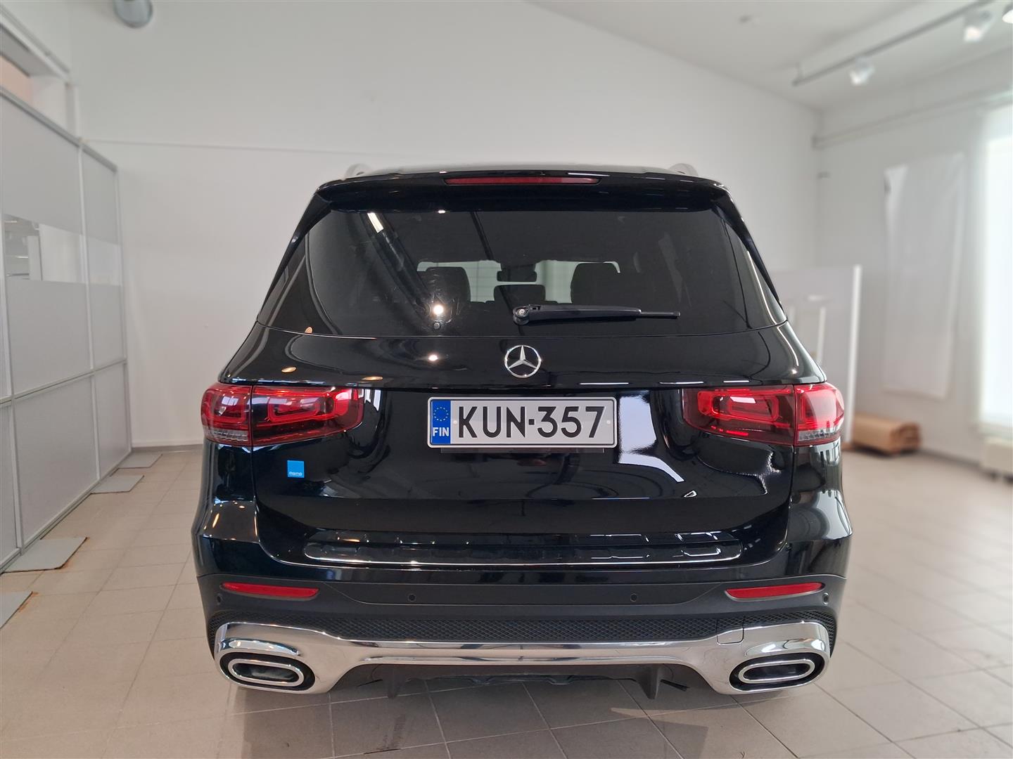 MERCEDES-BENZ GLB 2021