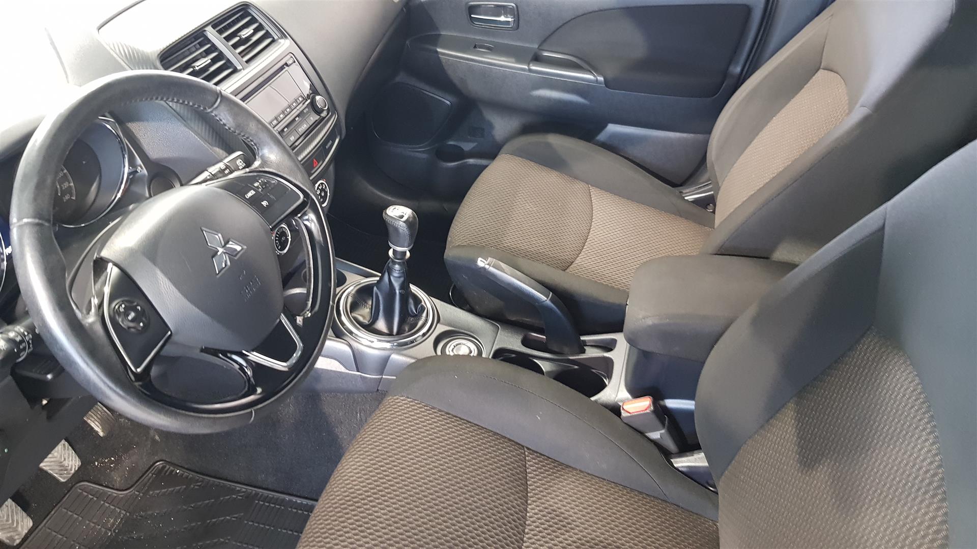MITSUBISHI ASX 2018