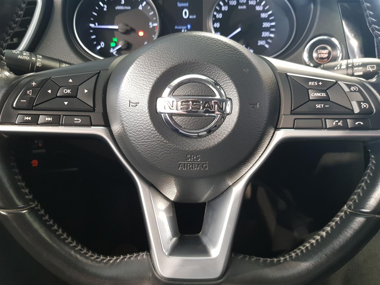 NISSAN Qashqai 2018