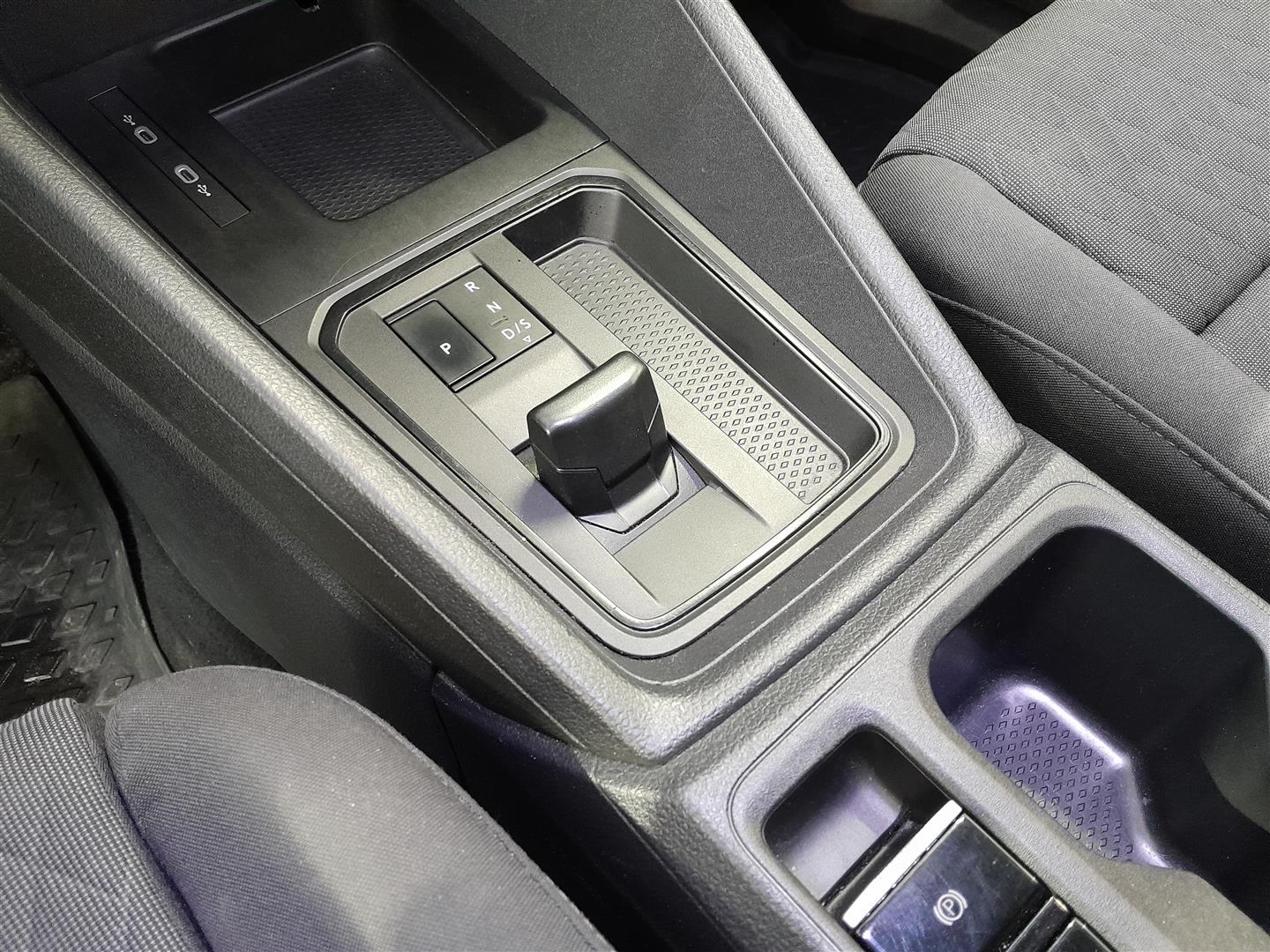 VOLKSWAGEN Caddy Maxi 2022