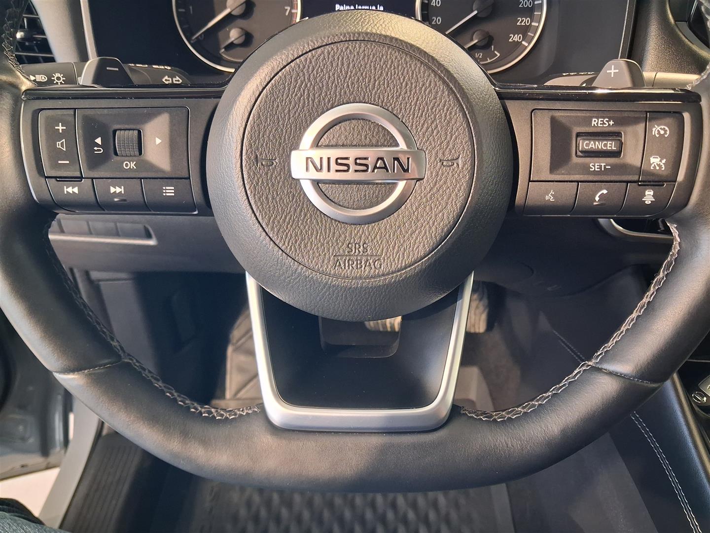 NISSAN Qashqai 2022