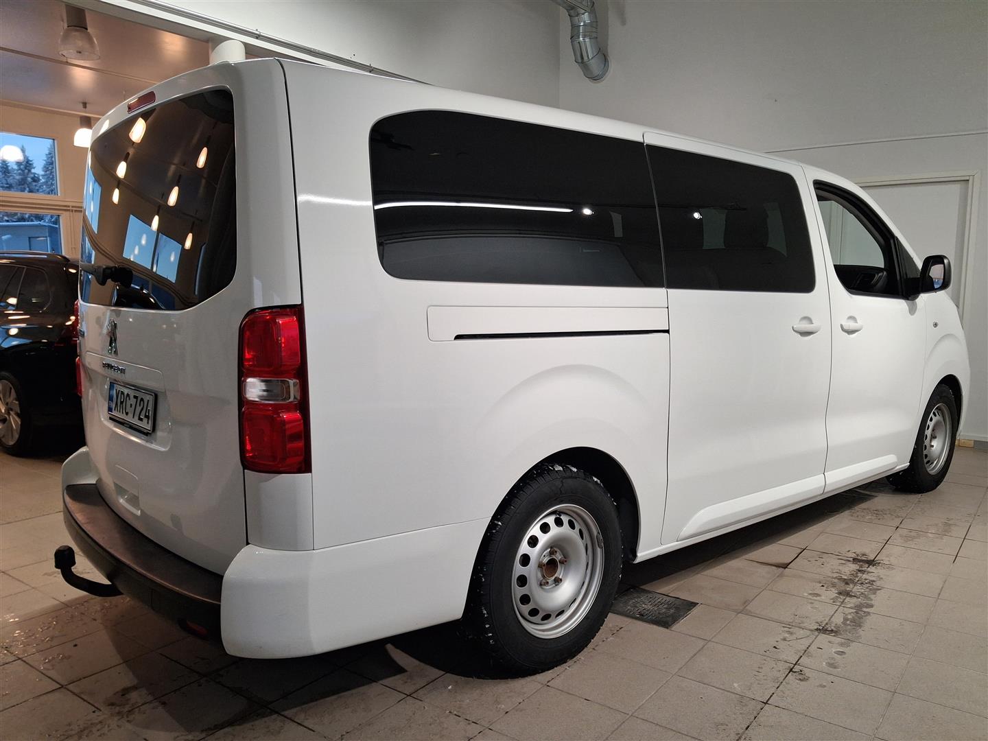 PEUGEOT Traveller 2022