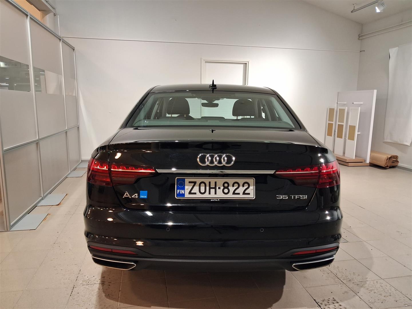 AUDI A4 2022