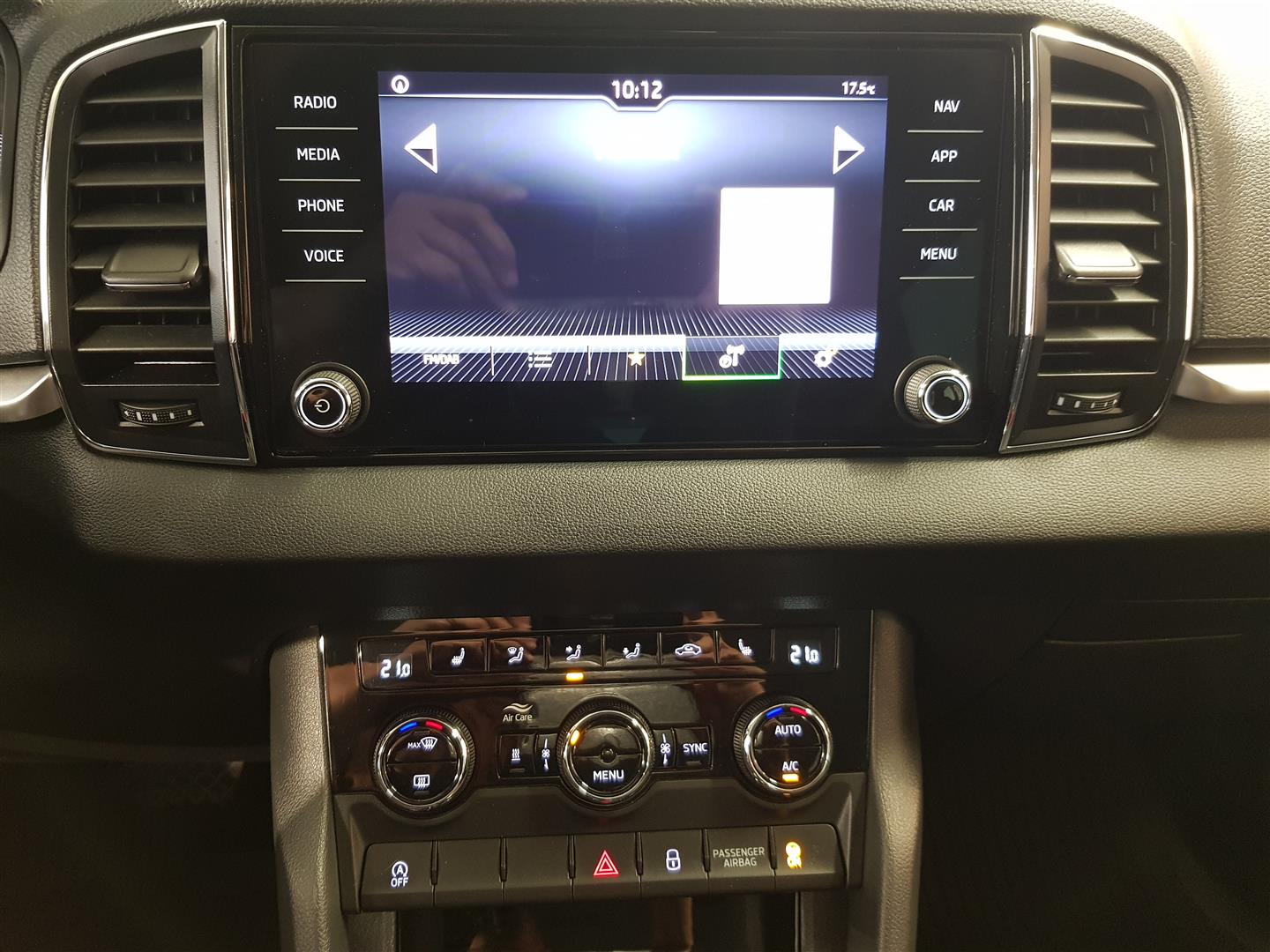 SKODA Karoq 2023