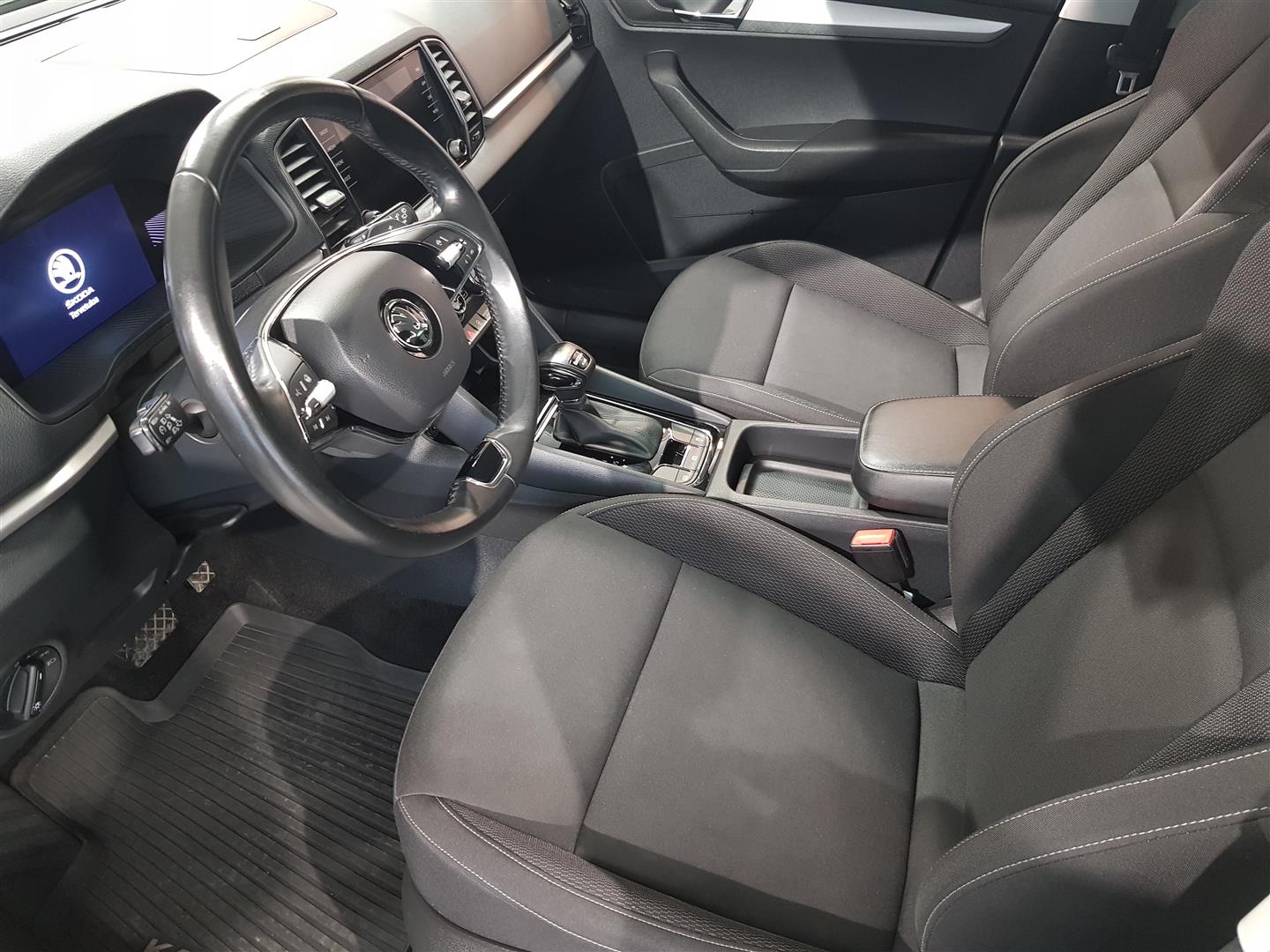 SKODA Karoq 2023