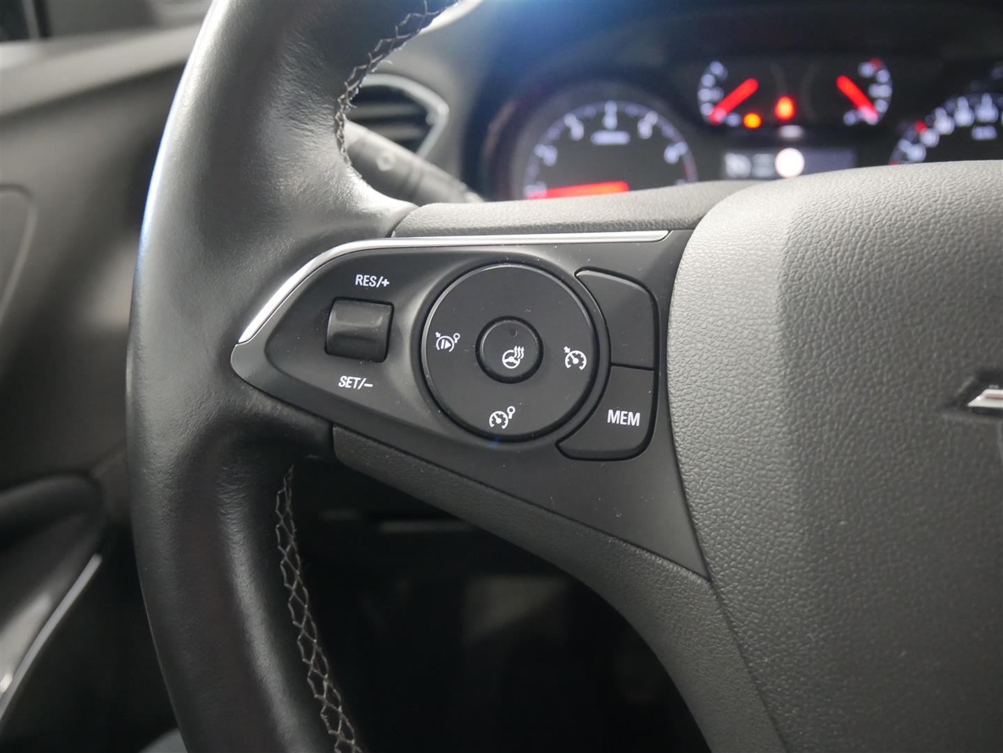 Opel Grandland X 2019