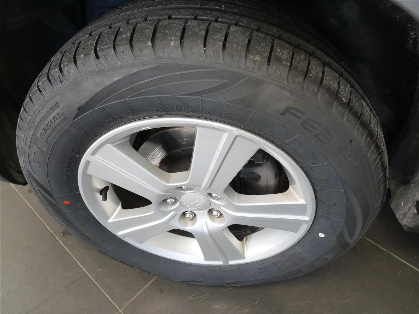 SUBARU Forester 2011