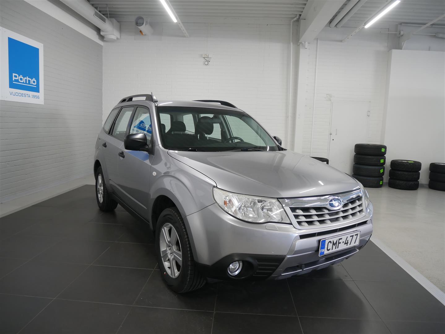 SUBARU Forester 2011