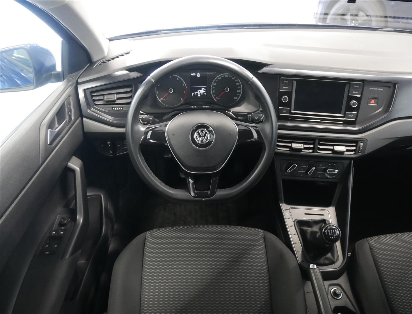 VOLKSWAGEN Polo 2019