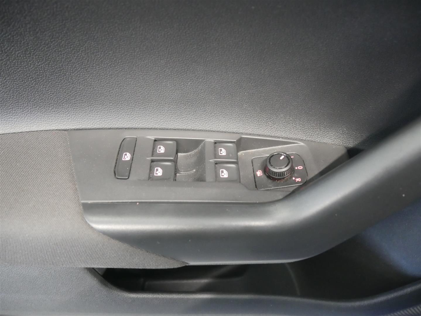 VOLKSWAGEN Polo 2019