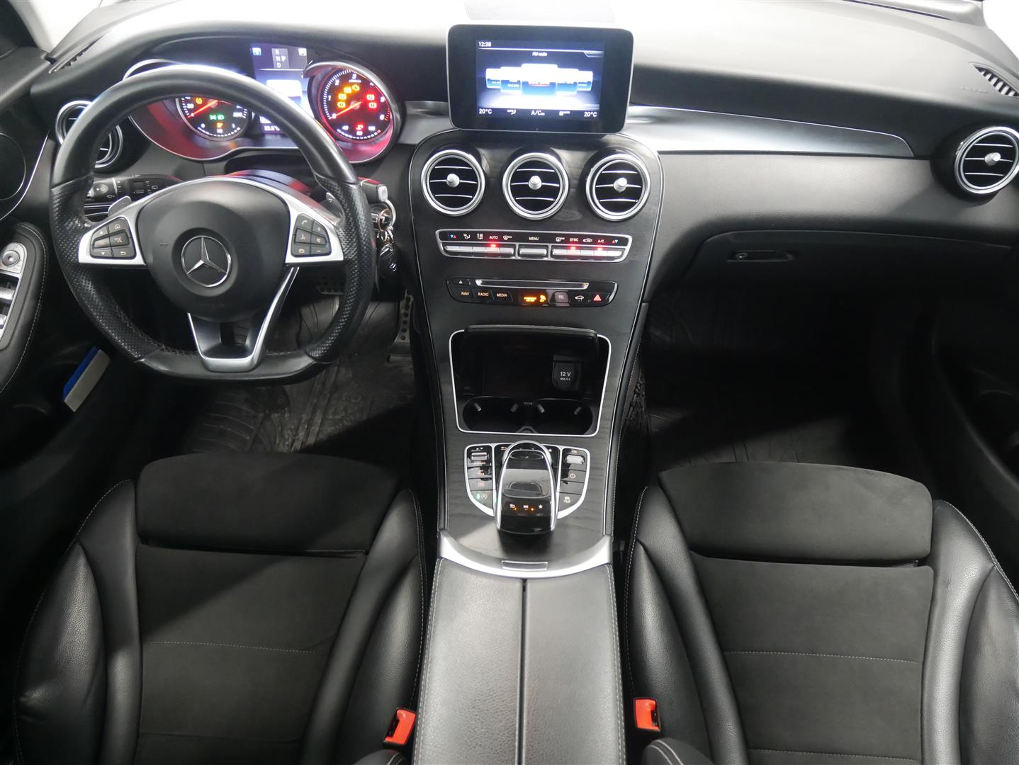 MERCEDES-BENZ GLC 2017
