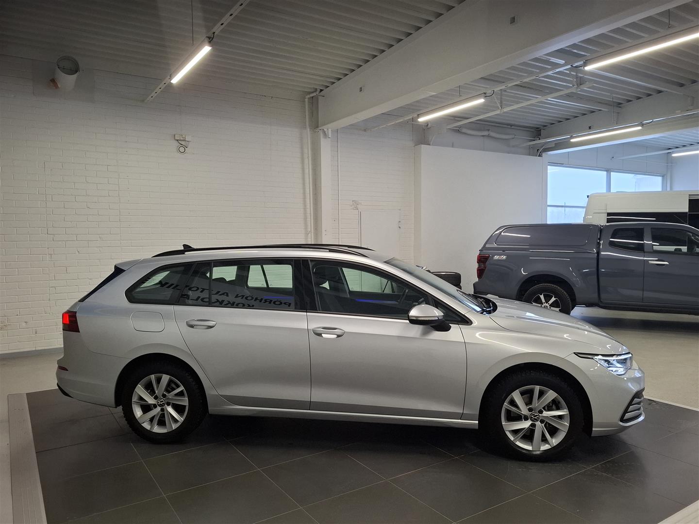 VOLKSWAGEN Golf 2021