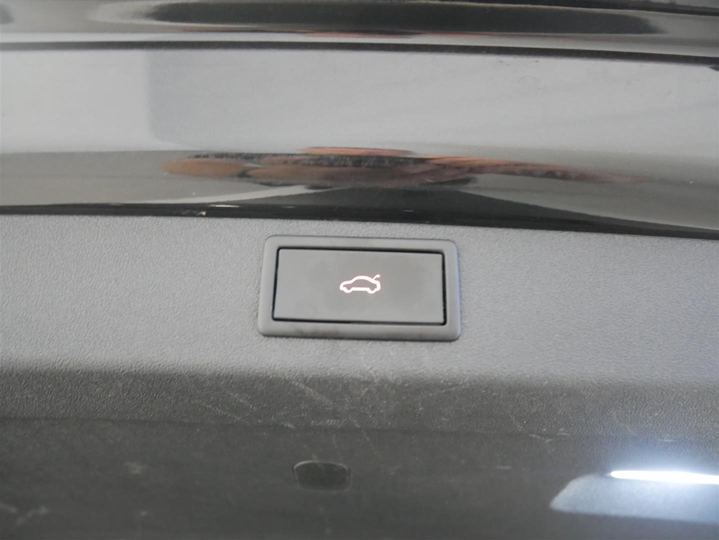 SKODA Enyaq 2021