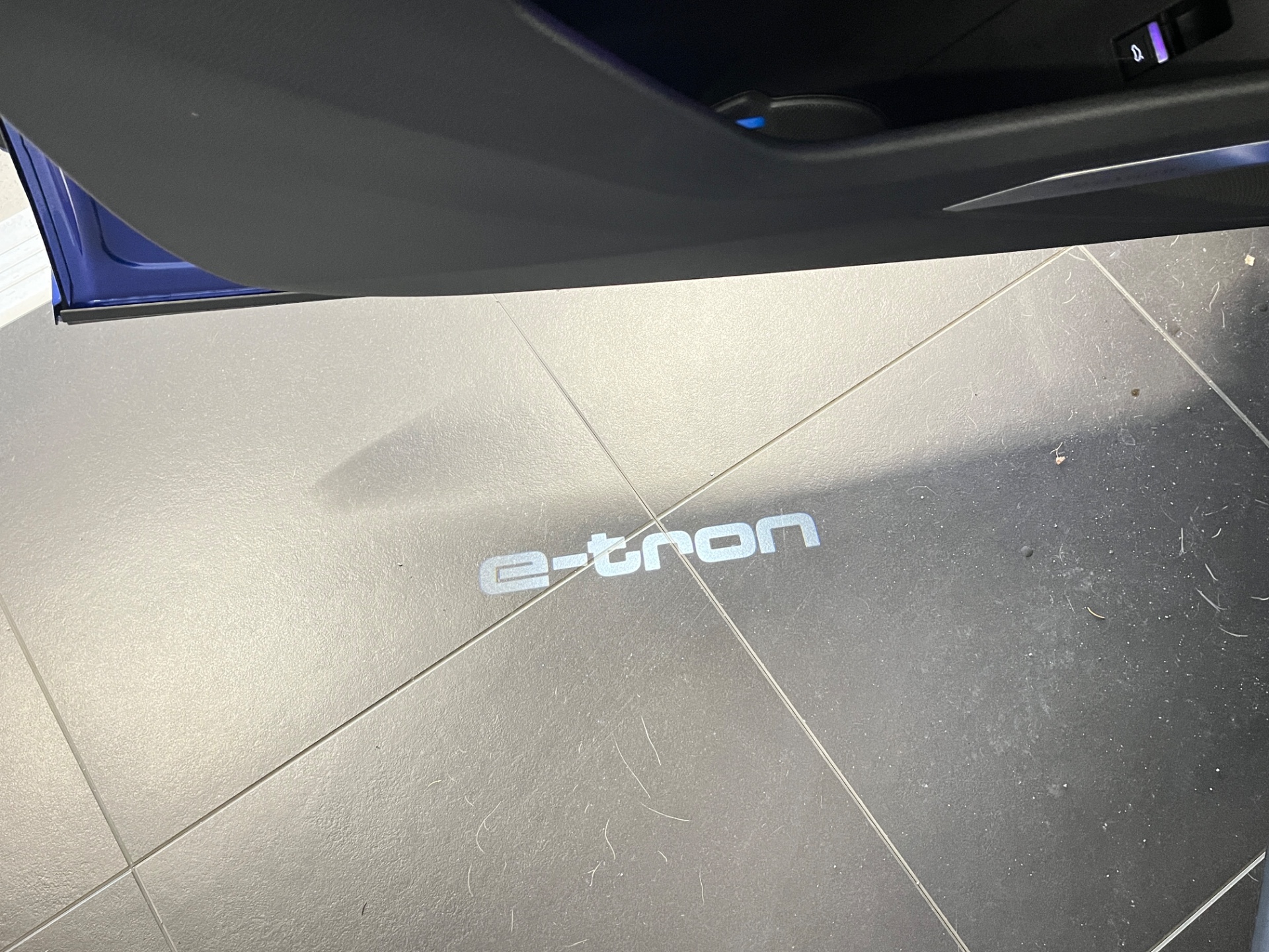 AUDI Q8 e-tron 2024